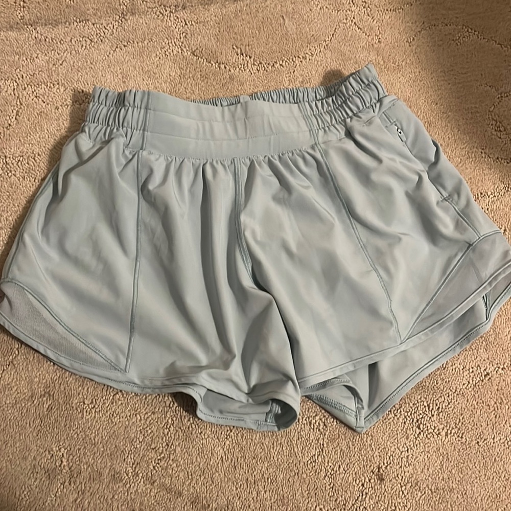 lululemon hotty hot shorts